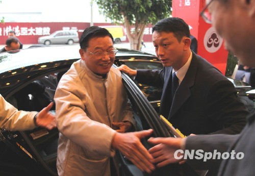 江丙坤:希望两岸搁置争议存异求同