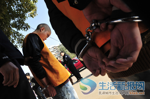 9人摩抢 一个月内作案29起