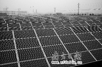 年销售收入300亿GDP_财政收入占gdp的比重(3)