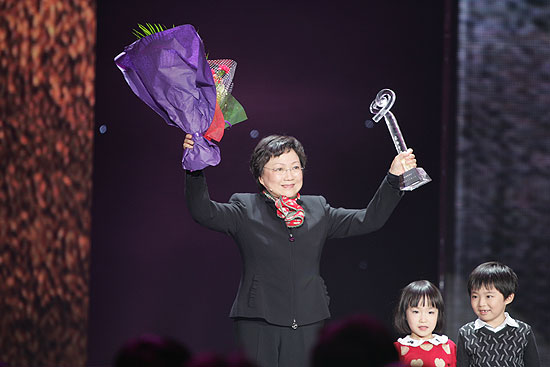 2009年度感动中国人物评选颁奖词(组图)