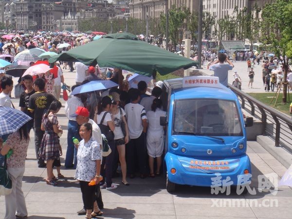 外滩近期将增加流动饮料车游客:可学世博园设直饮水