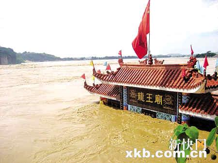 温家宝:淮河准备迎战大洪水