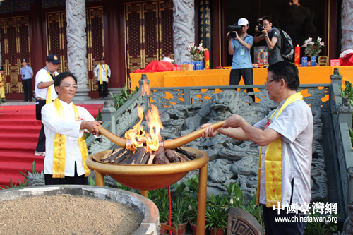 庚寅年海峡两岸首届神农祭祀大典在炎帝陵举行