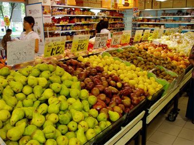 小心：超市里切开的水果有陷阱