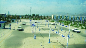 考驾照,还用不用去驾校?