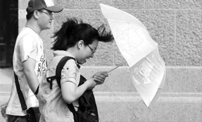 热带风暴玛瑙明晨划过上海致局部地区降雨