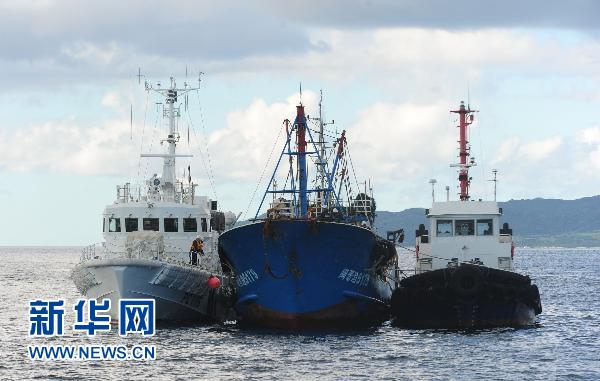 日本拖中国渔船出海模拟海上作业检查