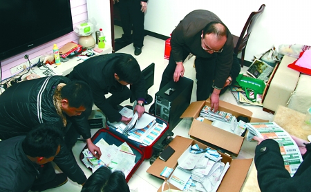 �������ۼٷ�Ʊ��Ů�������ϴ�ѧ������