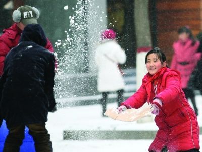 “下雪，好开心啊” 