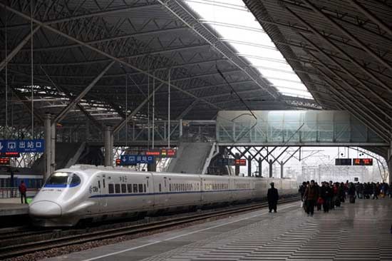 春运结束南京至上海高铁直达动车将减少8趟(图