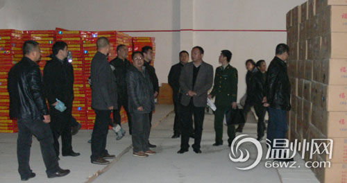 �ĳɶಿ�ſ�չ�̻����񰲼�ȷ��Ⱥ��ƽ������