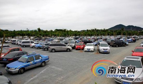 �����ڴ���ͣ�����������ﲻ�� �οͶ������Լ��Σ��Ϻ������������� ͨѶԱ�ܴ����㣩
