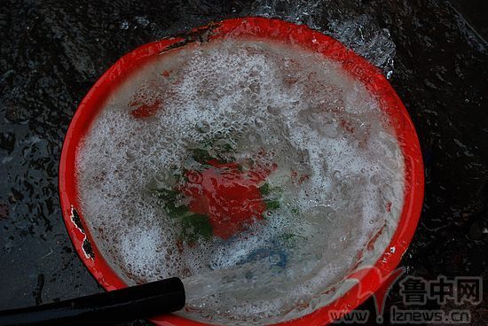 ������ҵľ�ˮ����ȥ�峺������ĭ�ܶࣨͼƬ��Դ��³������ 