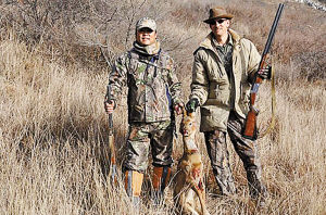 百名中国富豪海外狩猎花50万可猎杀北极熊