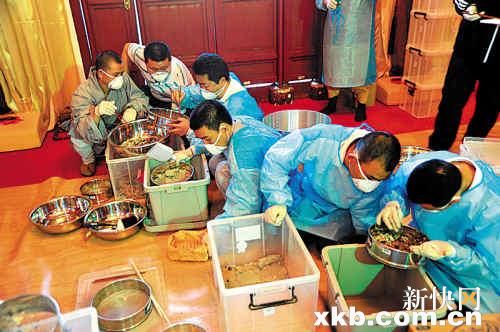 佛门泰斗本焕长老化身窑 七彩舍利超百颗