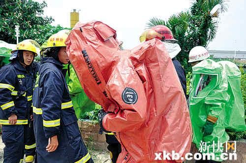 深圳空港阀门失控漏油500吨2公里内居民疏散
