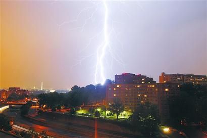 美国华盛顿遭遇雷暴天气