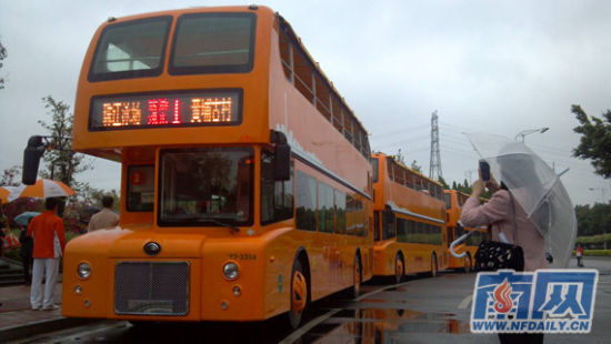 返于珠江泳场至黄埔古村