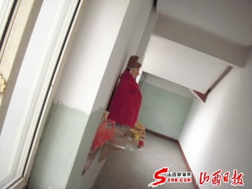 ͼΪ���ڹ����δ�����񡣱���ͨѶԱ��