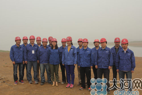 龙湖故事六:大学生团队监控工程质量不留遗憾