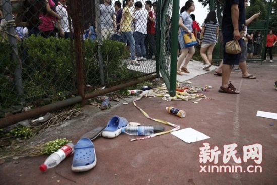 贝克汉姆到访同济引踩踏 亲历者称后悔凑热闹