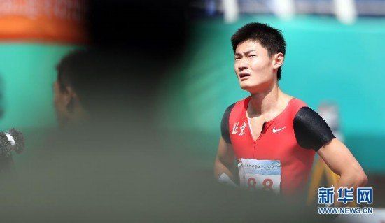 全运会百米大战 张培萌沈阳加冕_新浪新闻