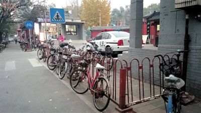 ���գ���̳��԰������Ļ���������һ�����г����¾������� ������ ��