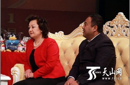 新疆电视台推跨年晚会 天山网直播凸显网媒力