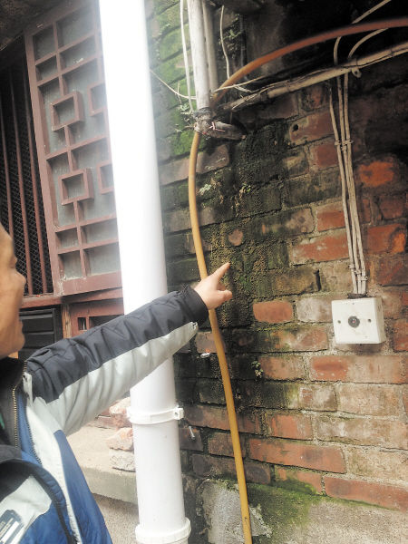 下水管漏了好多年打油诗帮忙解难题