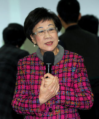 台湾"中央社"报道,前民进党主席蔡前民进党主席蔡英文任董事长的