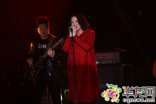 《我是<em>歌手</em>2》今晚比赛看点 <em>罗绮</em>退赛为观众献