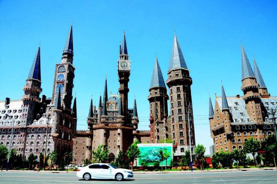 石家庄一高校建筑酷似《哈利波特》魔法学校