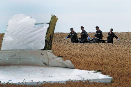 MH17坠机现场调查受阻?
