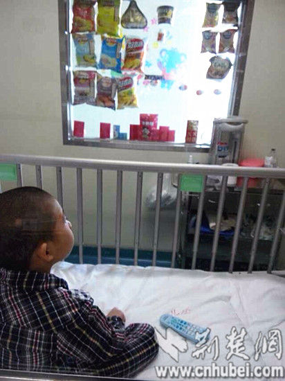 武汉5岁男童患地中海贫血 术后排异每天便血1