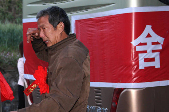 移民书记赵久富:胸怀大局 勇于担当