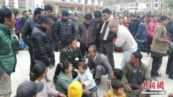 尼泊尔强震致西藏日喀则房屋倒塌 伤亡信息正