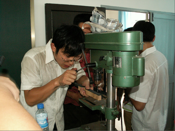 宁波高中通用技术新课程培训在奉化举行