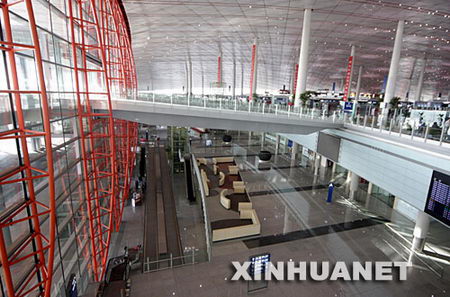 组图：首都机场三号航站楼将通航