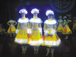 北京奥运开闭幕式服饰揭秘(组图)