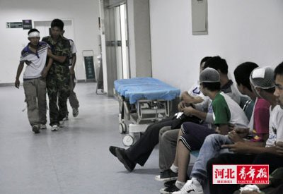 石家庄一所学校发生冲突40余学生受伤(图)