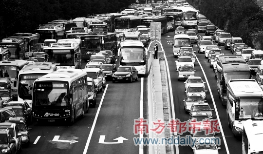 广州进行亚运开幕式演练 市区多路段管制(图)