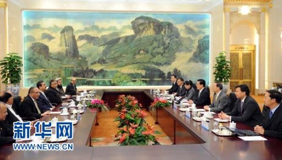 5月20日，中国国家主席胡锦涛在北京人民大会堂会见巴基斯坦总理吉拉尼。新华社记者 李涛 摄