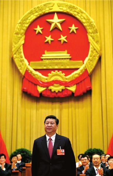 2013年3月14日，习近平当选中华人民共和国主席和中华人民共和国中央军事委员会主席。新华社发