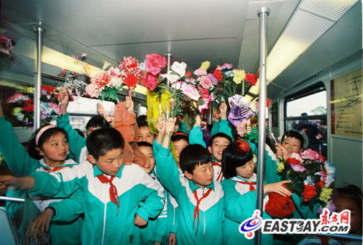 20年迈向世界：珍贵老照片展示上海地铁发展[图]