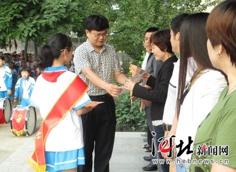 香河县通过知识爱护提高小学生节水环境卫生意活动小学生征文图片