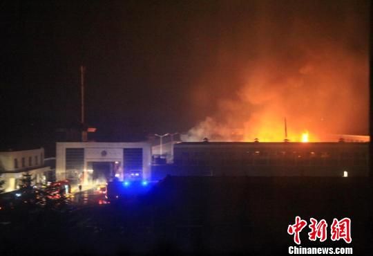 林省四平市英城监狱着火发生火灾 伤亡情况不明20141117