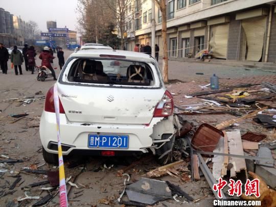 山西永济门面房疑似天然气爆炸 6人受伤(图)|天