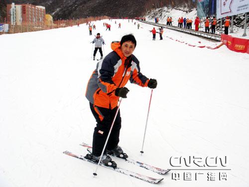 冬至张家口崇礼万龙滑雪场体味快乐[组图]