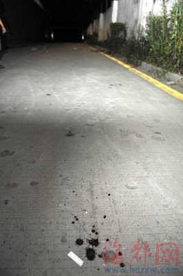 <em>18岁少女</em>半夜裸死小巷_新闻中心_新浪网