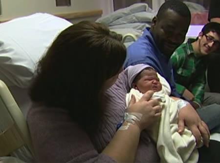 10大不可思议的出生传奇:双胞胎一个<em>黑种</em>人一